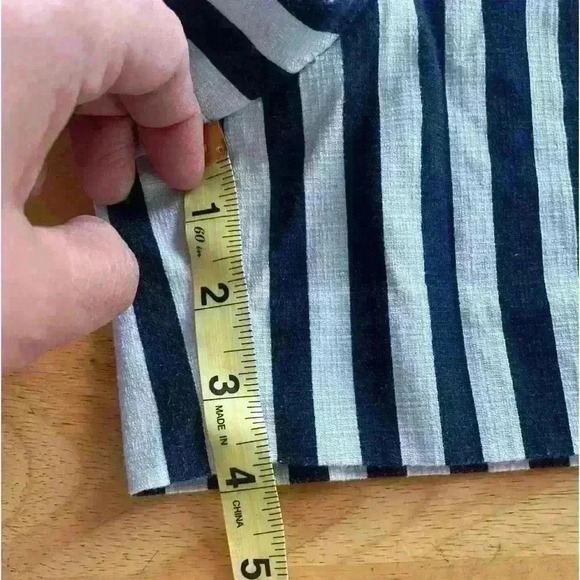 Ann Taylor LOFT Striped Shorts Size 12 - A20 - Picture 6 of 9